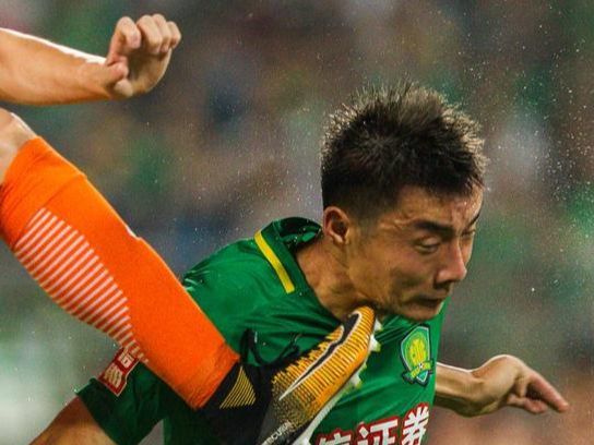 九游官网-冲刺阶段突围战来临，广州队围绕欧冠调整名单，引发热议，资深球员宣示担当的简单介绍