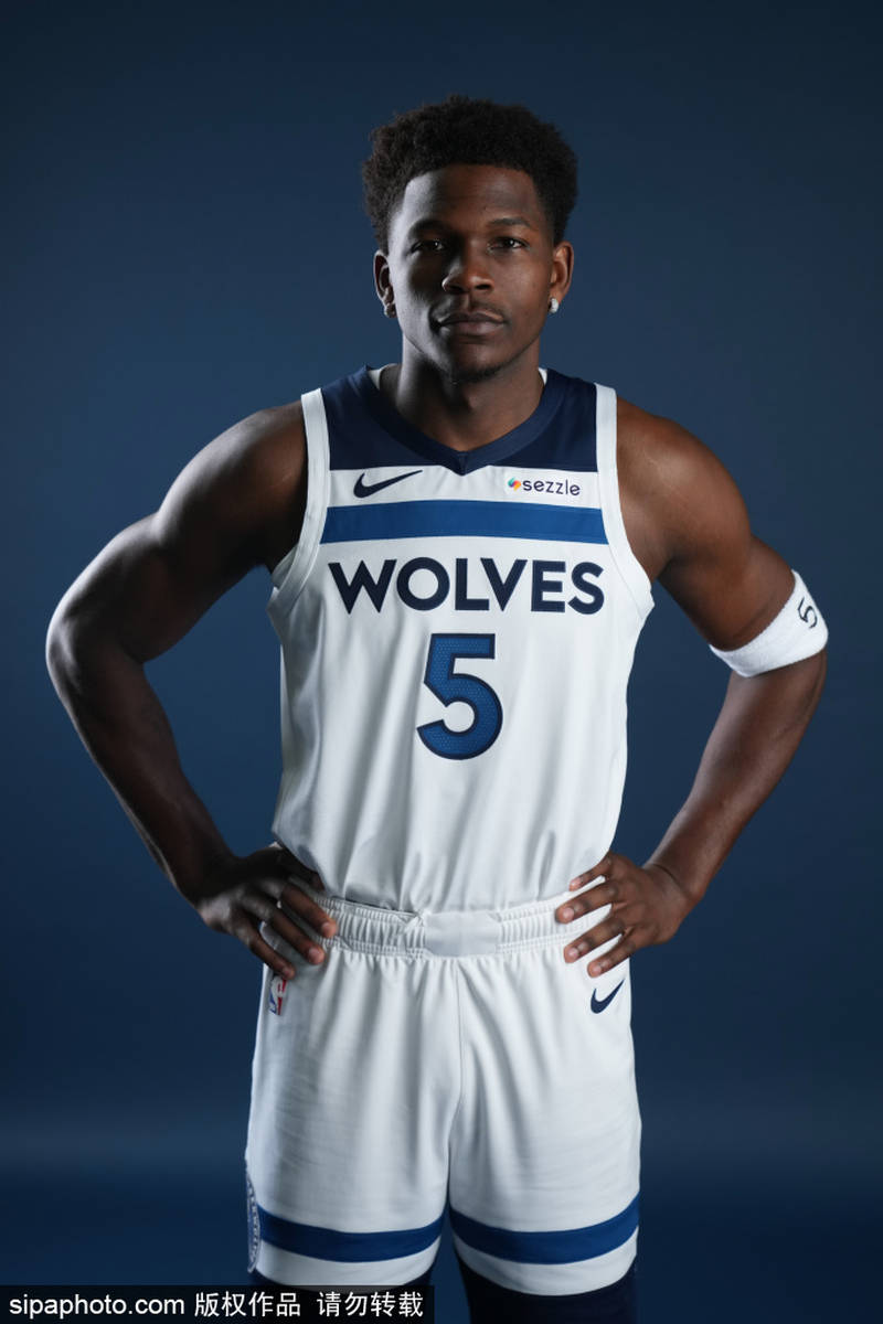 九游网页版-关于明尼苏达森林狼刷新队史纪录备战欧联密尔沃基雄鹿围绕社区盾防线松动，连对手都承认：关键时刻上海久事调整名单以备欧篮联的信息